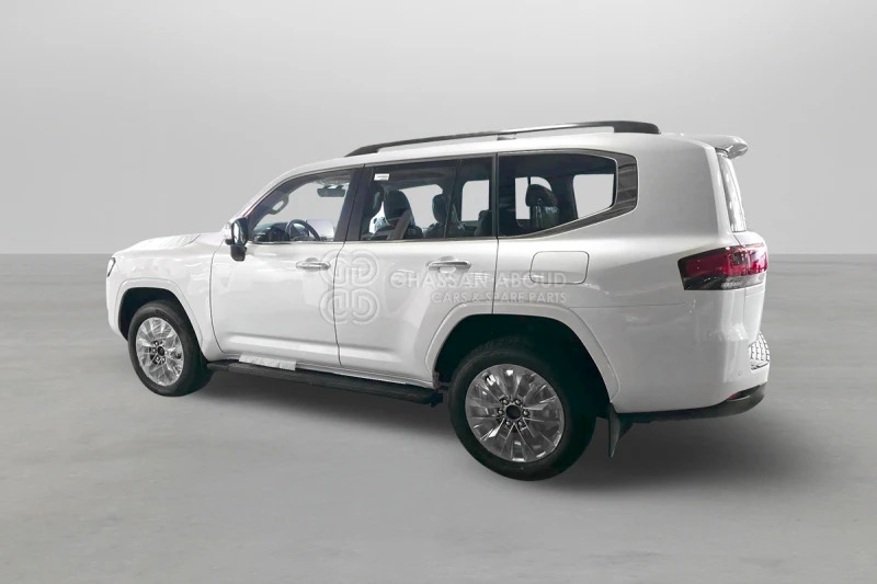 Toyota Land Cruiser 300 - SUV: obrázek 2 Toyota Land Cruiser 300 - SUV: obrázek 2