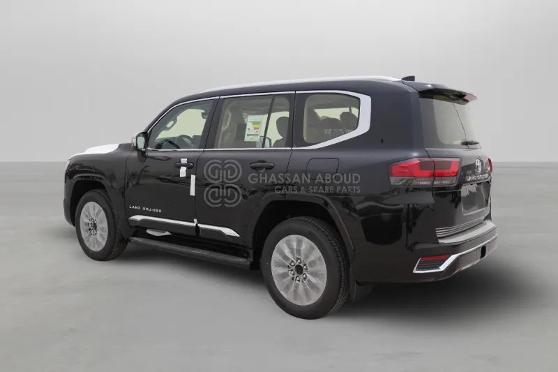 Toyota Land Cruiser 300 - SUV: obrázek 4 Toyota Land Cruiser 300 - SUV: obrázek 4