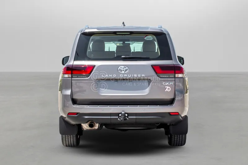 Toyota Land Cruiser 300 - SUV: obrázek 4 Toyota Land Cruiser 300 - SUV: obrázek 4