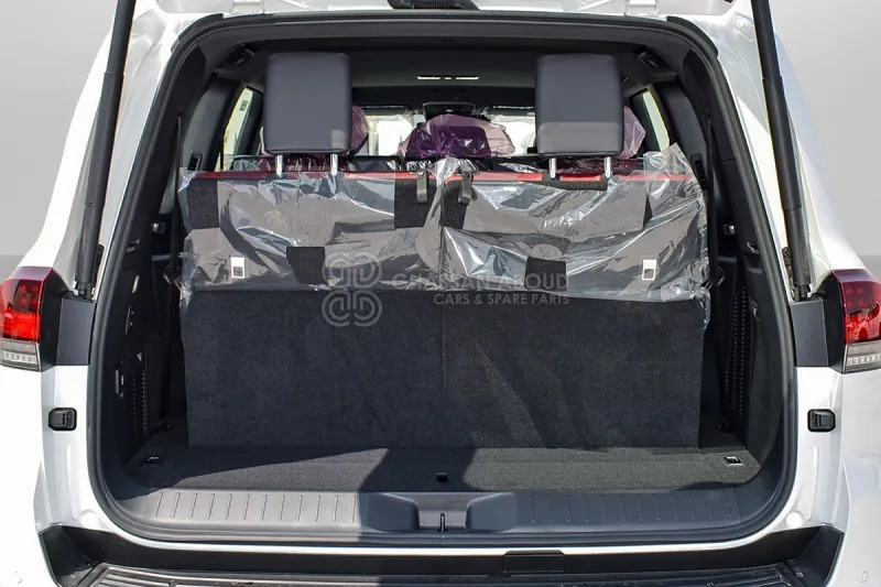 Toyota Land Cruiser 300 - SUV: obrázek 5 Toyota Land Cruiser 300 - SUV: obrázek 5