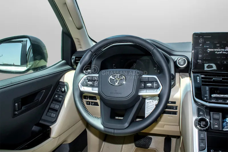 Toyota Land Cruiser 300 - SUV: obrázek 5 Toyota Land Cruiser 300 - SUV: obrázek 5