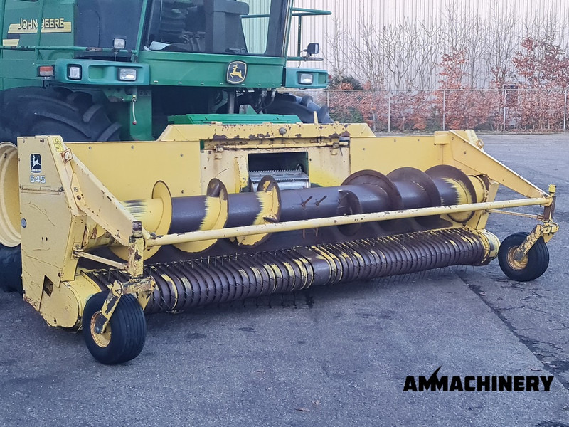 John Deere 645 Pickup - Příslušenství pro sklízecí řezačky: obrázek 2 John Deere 645 Pickup - Příslušenství pro sklízecí řezačky: obrázek 2