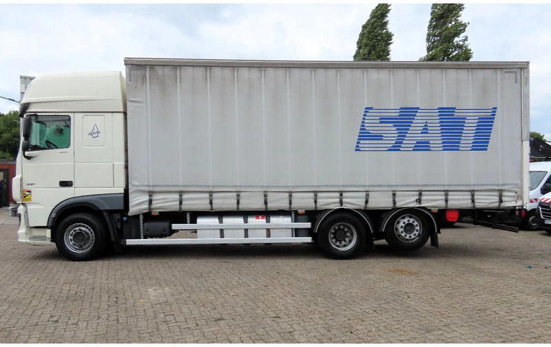 DAF XF 530 6x2 Frigo, lift roof, moving axel, P-cooling, etc - Plachtový nákladní auto: obrázek 3 DAF XF 530 6x2 Frigo, lift roof, moving axel, P-cooling, etc - Plachtový nákladní auto: obrázek 3