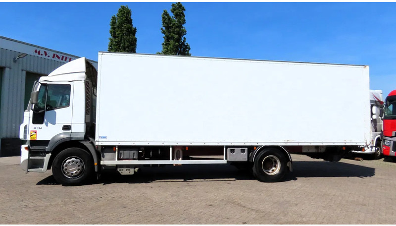 Iveco Stralis 310 8.60m box! Manual gerabox, Great state - Skříňový nákladní auto: obrázek 4 Iveco Stralis 310 8.60m box! Manual gerabox, Great state - Skříňový nákladní auto: obrázek 4