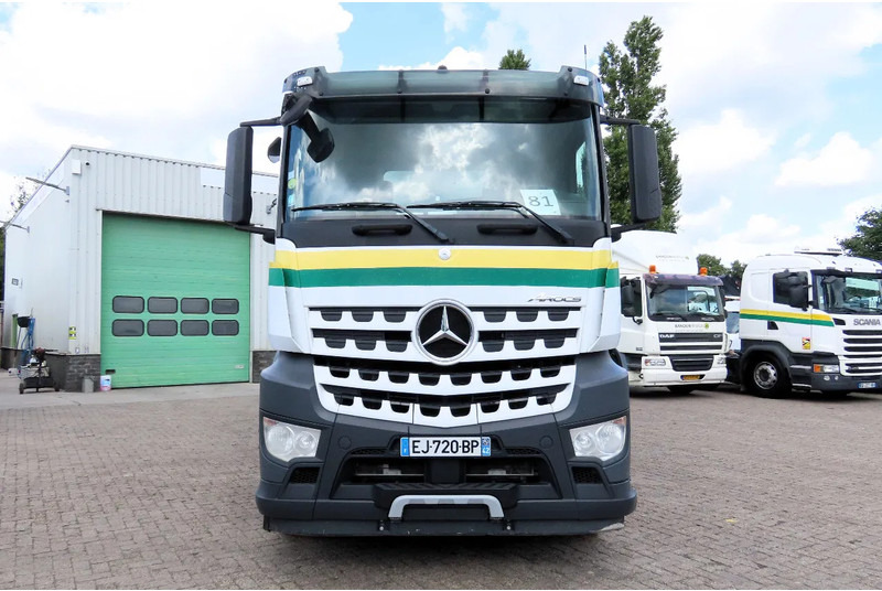 Mercedes-Benz Arocs 3245 8X4 SILO AUGER (FULL TRUCK IS FOR SALE) - Cisternové vozidlo: obrázek 4 Mercedes-Benz Arocs 3245 8X4 SILO AUGER (FULL TRUCK IS FOR SALE) - Cisternové vozidlo: obrázek 4
