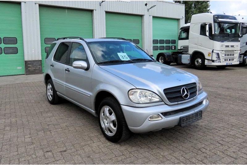 Mercedes-Benz M-Klasse ML ML 270. for export, 5 seats, real leather, Climate - SUV: obrázek 1 Mercedes-Benz M-Klasse ML ML 270. for export, 5 seats, real leather, Climate - SUV: obrázek 1