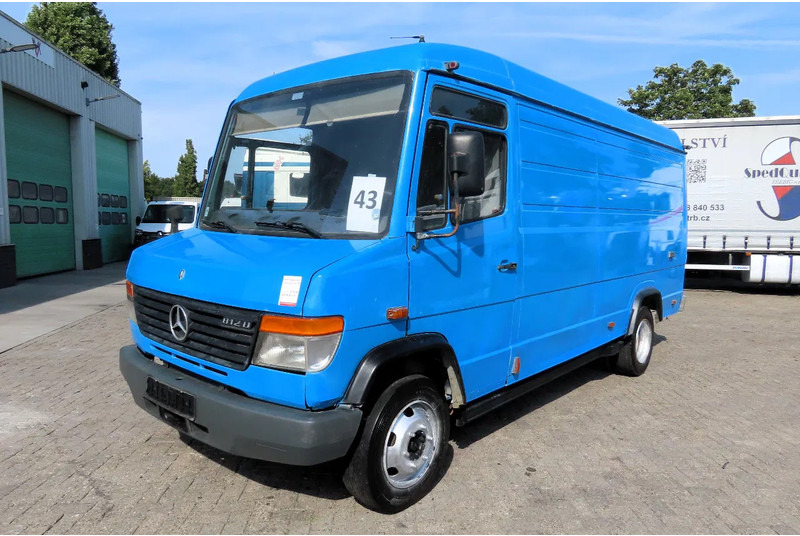 Mercedes-Benz Vario 812D - Furgon: obrázek 1 Mercedes-Benz Vario 812D - Furgon: obrázek 1