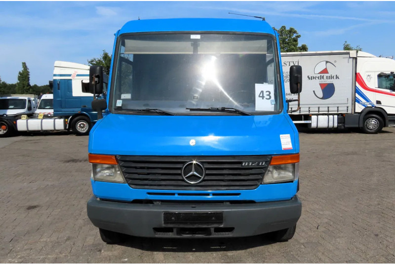Mercedes-Benz Vario 812D - Furgon: obrázek 2 Mercedes-Benz Vario 812D - Furgon: obrázek 2