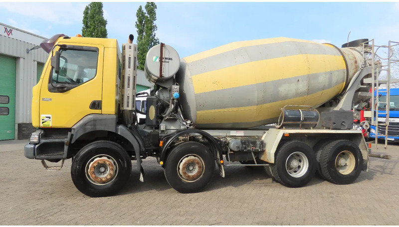 Renault Kerax 420 117000 km original !!! APK tot 27/06/2025 FRANCE truck - Autodomíchávač: obrázek 4 Renault Kerax 420 117000 km original !!! APK tot 27/06/2025 FRANCE truck - Autodomíchávač: obrázek 4