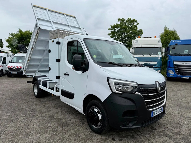 Renault Master 2021, 3 seats, Great condition, ! EURO 6 - Dodávka sklápěč: obrázek 2 Renault Master 2021, 3 seats, Great condition, ! EURO 6 - Dodávka sklápěč: obrázek 2