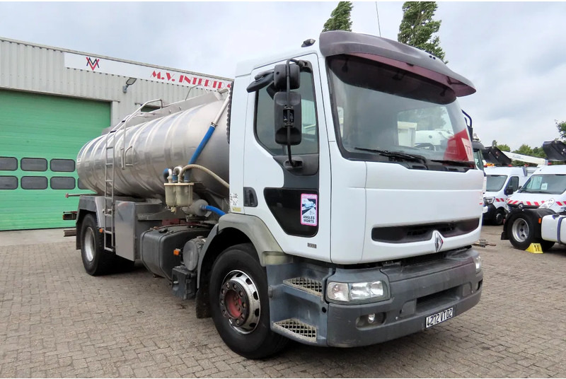 Renault Premium 300 water / milk / foods tank. INOX ! Manual diesel pomp! FRANCE TRUCK!! - Cisternové vozidlo: obrázek 1 Renault Premium 300 water / milk / foods tank. INOX ! Manual diesel pomp! FRANCE TRUCK!! - Cisternové vozidlo: obrázek 1