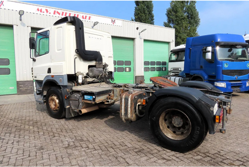 DAF 85.430 Manual - Tahač: obrázek 4 DAF 85.430 Manual - Tahač: obrázek 4
