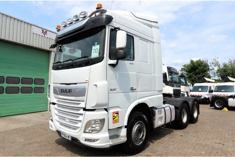 DAF XF 530 6x4 Retarder, Frigo, P-Cool, 2 beds - Tahač: obrázek 2 DAF XF 530 6x4 Retarder, Frigo, P-Cool, 2 beds - Tahač: obrázek 2