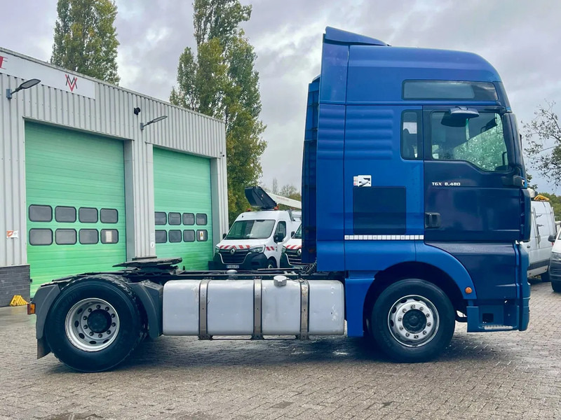 MAN TGA 18.480 Manual gearbox, manual injection GREAT CONDITION! - Tahač: obrázek 4 MAN TGA 18.480 Manual gearbox, manual injection GREAT CONDITION! - Tahač: obrázek 4