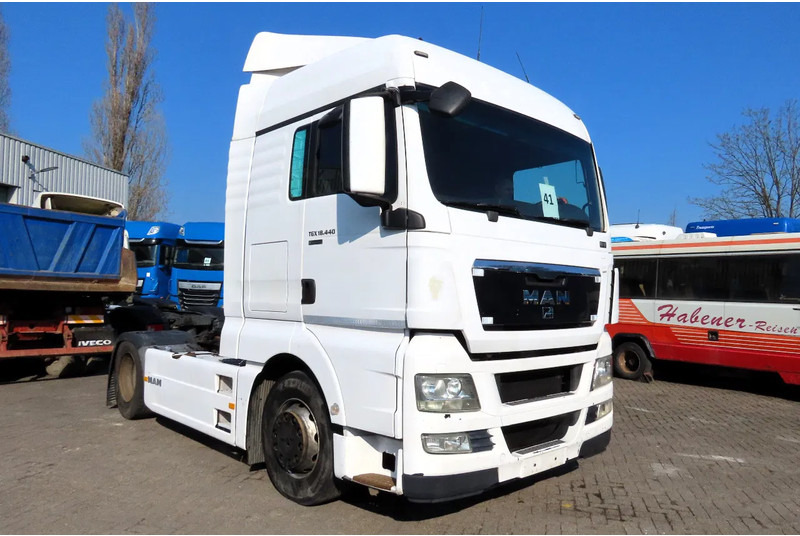 MAN TGX 14.440 EVV EURO5, RETARDER, FRIGO, 2 beds - Tahač: obrázek 1 MAN TGX 14.440 EVV EURO5, RETARDER, FRIGO, 2 beds - Tahač: obrázek 1