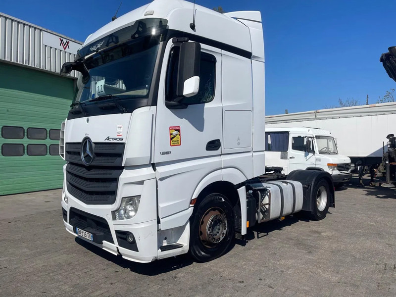 Mercedes-Benz Actros 1851 RETARDER, EVV, 831300 km original! RETARDER, 2 tanks - Tahač: obrázek 1 Mercedes-Benz Actros 1851 RETARDER, EVV, 831300 km original! RETARDER, 2 tanks - Tahač: obrázek 1