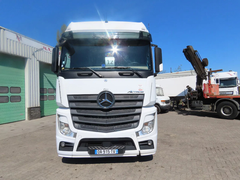 Mercedes-Benz Actros 1851 RETARDER, EVV, 831300 km original! RETARDER, 2 tanks - Tahač: obrázek 3 Mercedes-Benz Actros 1851 RETARDER, EVV, 831300 km original! RETARDER, 2 tanks - Tahač: obrázek 3