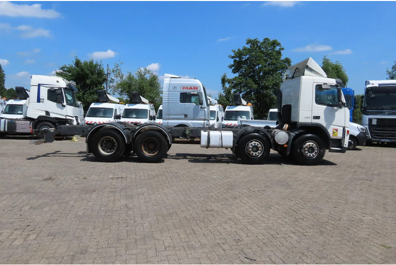 Volvo FM 12.380 8x4 FULL SPRING. 100% condition! - Podvozek s kabinou: obrázek 5 Volvo FM 12.380 8x4 FULL SPRING. 100% condition! - Podvozek s kabinou: obrázek 5