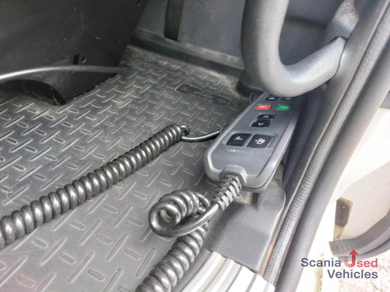 SCANIA R 450 LA4x2MEB Topline Low Deck - Tahač: obrázek 5 SCANIA R 450 LA4x2MEB Topline Low Deck - Tahač: obrázek 5