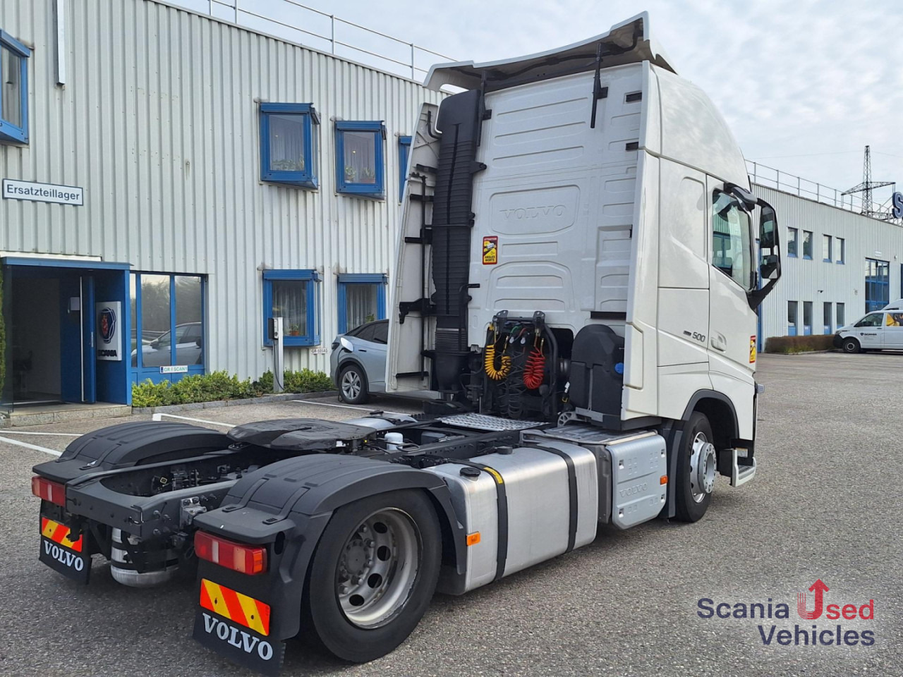 VOLVO FH 500 Lowliner Euro 6 TUV NEU !! - Tahač: obrázek 2 VOLVO FH 500 Lowliner Euro 6 TUV NEU !! - Tahač: obrázek 2