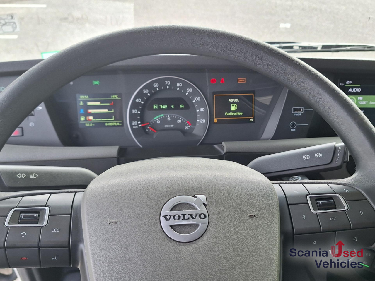 VOLVO FH 500 Lowliner Euro 6 TUV NEU !! - Tahač: obrázek 5 VOLVO FH 500 Lowliner Euro 6 TUV NEU !! - Tahač: obrázek 5