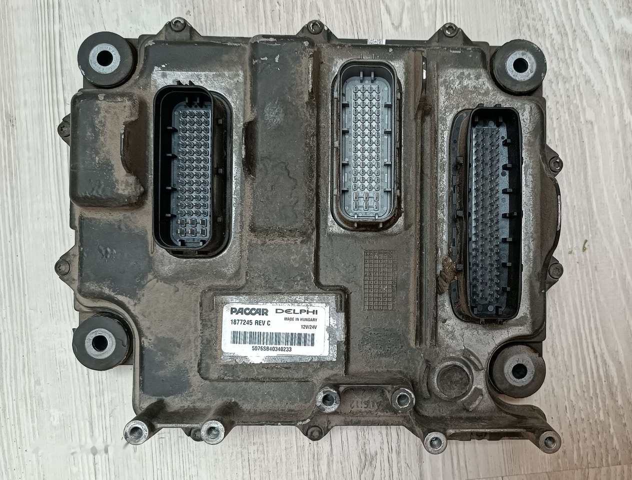 Paccar DAF E6 ECU 1877245 REV C DAF - Řídicí blok pro Nákladní auto: obrázek 1 Paccar DAF E6 ECU 1877245 REV C DAF - Řídicí blok pro Nákladní auto: obrázek 1