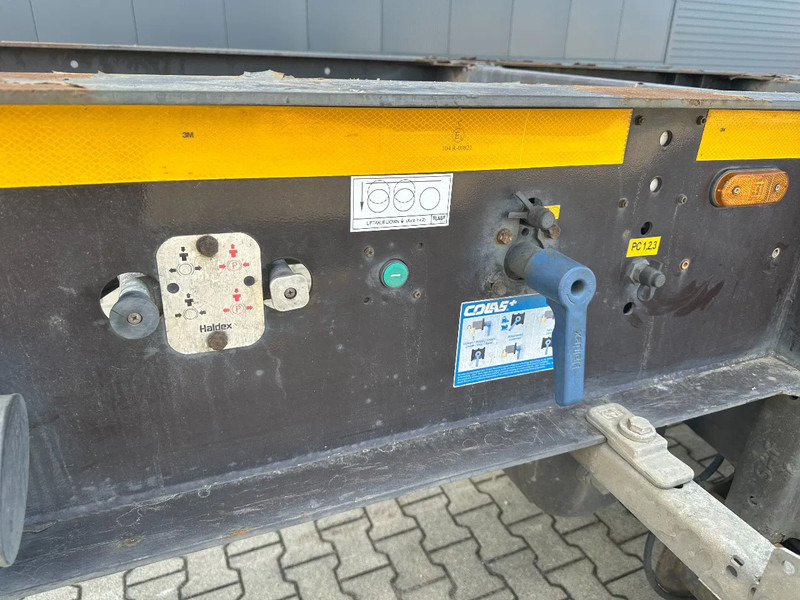 Kontejnerovy návěs/ Výměnná nástavba Burg 20FT ADR (EX/II, EX/III, FL, AT), Leergewicht : 3.690kg, SAF INTRADISC, 2x Liftachse, NL-Chassis: obrázek 17