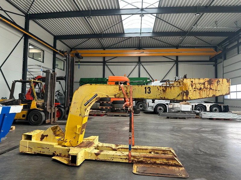 HOUCON GN27 Gooseneck FOR MAFI - Terminálový traktor: obrázek 3 HOUCON GN27 Gooseneck FOR MAFI - Terminálový traktor: obrázek 3