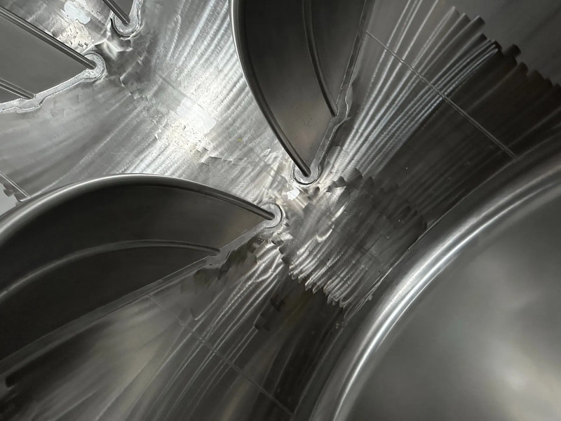Skladovací nádrž pro dopravu paliva SINGAMAS 20FT ISO, 26.000L/1-COMP/3 BAFFELS/3 manholes, 5Y inspection: 06/2027: obrázek 16