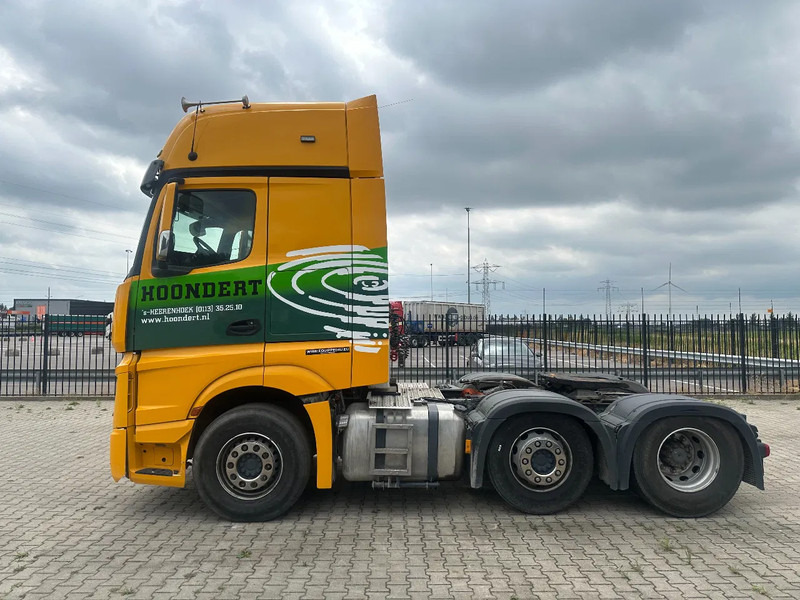 Mercedes-Benz Actros 2748 LS 6x2 BROKEN ENGINE - Tahač: obrázek 2 Mercedes-Benz Actros 2748 LS 6x2 BROKEN ENGINE - Tahač: obrázek 2