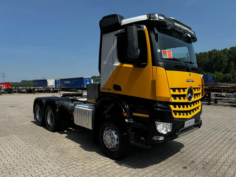 Mercedes-Benz Arocs 3345 6x6, FULL SPRING SUSPENSION, BIG AXLES, 335.239KM, HEAVY DUTY, HYDRAULICS, MOT: 05/2026, EURO 6 - Tahač: obrázek 4 Mercedes-Benz Arocs 3345 6x6, FULL SPRING SUSPENSION, BIG AXLES, 335.239KM, HEAVY DUTY, HYDRAULICS, MOT: 05/2026, EURO 6 - Tahač: obrázek 4