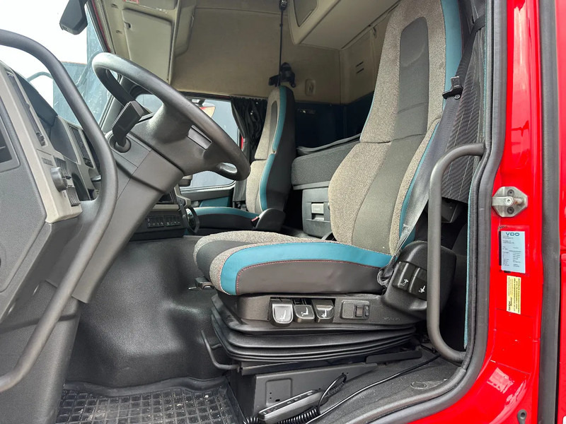 Volvo FM 460 Globetrotter, Night-Airco, ADR (EX/II, EX/III, FL, AT), EURO-6, ALCOA, VEB, 4x available leasing Volvo FM 460 Globetrotter, Night-Airco, ADR (EX/II, EX/III, FL, AT), EURO-6, ALCOA, VEB, 4x available: obrázek 11