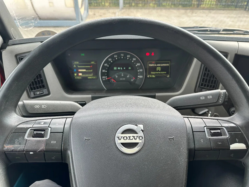 Volvo FM 460 Globetrotter, Night-Airco, ADR (EX/II, EX/III, FL, AT), EURO-6, ALCOA, VEB, 4x available leasing Volvo FM 460 Globetrotter, Night-Airco, ADR (EX/II, EX/III, FL, AT), EURO-6, ALCOA, VEB, 4x available: obrázek 18