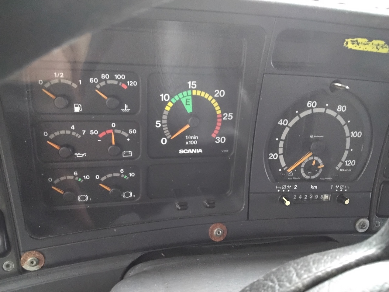 SCANIA 94G260 - Sklápěč: obrázek 5 SCANIA 94G260 - Sklápěč: obrázek 5