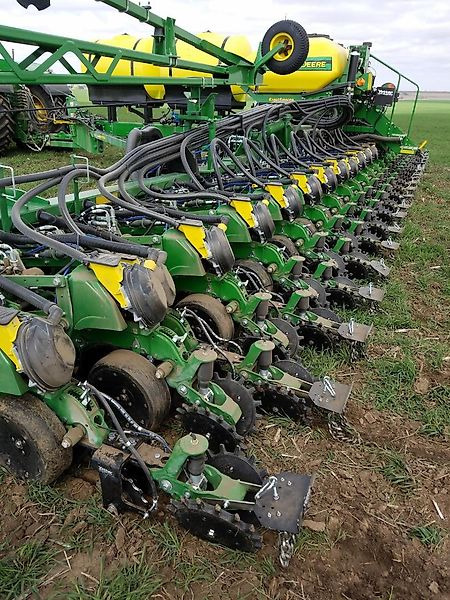 Yetter Düngerschar - Flüssigdünger - Aplikátor kejdy: obrázek 2 Yetter Düngerschar - Flüssigdünger - Aplikátor kejdy: obrázek 2