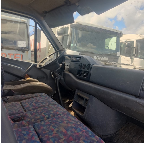 Mercedes-Benz TN-412-DD - Dodávka valník: obrázek 5 Mercedes-Benz TN-412-DD - Dodávka valník: obrázek 5