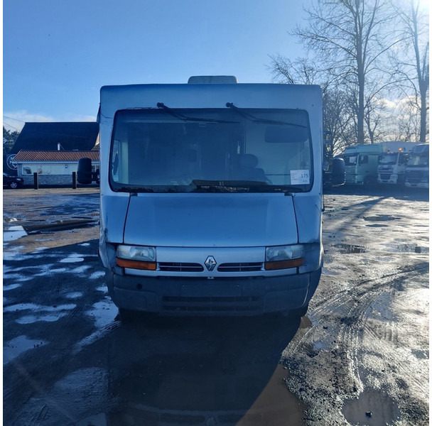 Renault X70T - Furgon: obrázek 3 Renault X70T - Furgon: obrázek 3