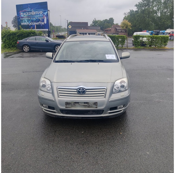 Toyota Avensis - Osobní auto: obrázek 1 Toyota Avensis - Osobní auto: obrázek 1