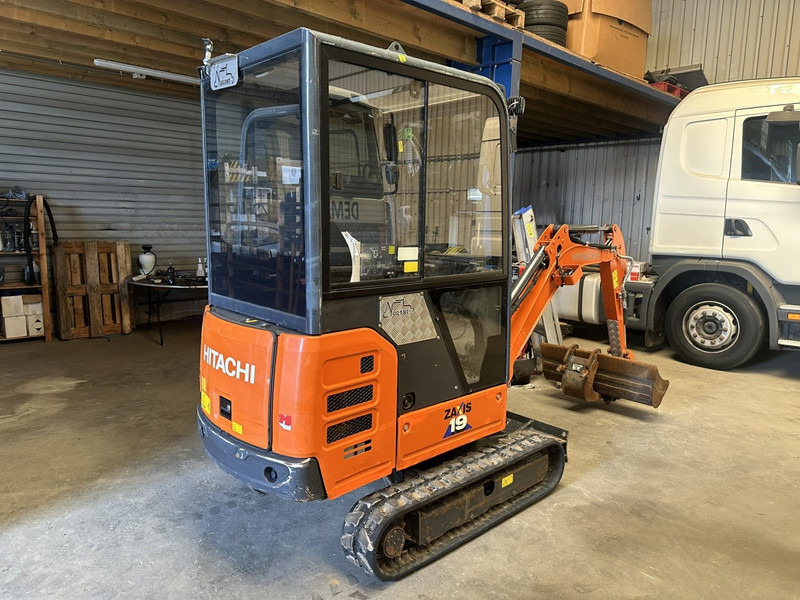 Hitachi ZAXIS ZX19-6 CR 1.9T - 1349H - CABINE - ADJUSTABLE TRACKS - EXTRA HYDR - QUICK HITCH - BE MACHINE - Mini rýpadlo: obrázek 2 Hitachi ZAXIS ZX19-6 CR 1.9T - 1349H - CABINE - ADJUSTABLE TRACKS - EXTRA HYDR - QUICK HITCH - BE MACHINE - Mini rýpadlo: obrázek 2
