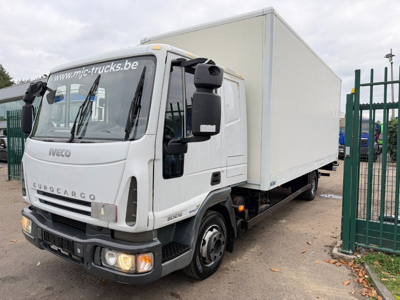 Iveco EUROCARGO 80E18 CLOSED BOX 6m00 x 2m49 x 2m37 - EURO 5 - *176.000km* - TAILLIFT - MANUAL - BE TRUCK - Skříňový nákladní auto: obrázek 3 Iveco EUROCARGO 80E18 CLOSED BOX 6m00 x 2m49 x 2m37 - EURO 5 - *176.000km* - TAILLIFT - MANUAL - BE TRUCK - Skříňový nákladní auto: obrázek 3