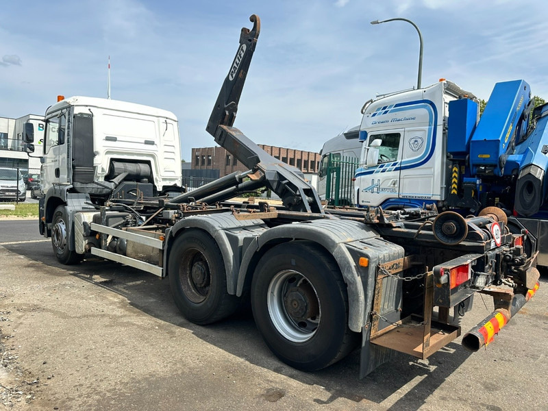 MAN TGA 33.360 6x4 HOOKLIFT - MANUAL ZF - BIG AXLES HUB REDUCTION / STEEL SPRING - BE TRUCK - Hákový nosič kontejnerů: obrázek 5 MAN TGA 33.360 6x4 HOOKLIFT - MANUAL ZF - BIG AXLES HUB REDUCTION / STEEL SPRING - BE TRUCK - Hákový nosič kontejnerů: obrázek 5