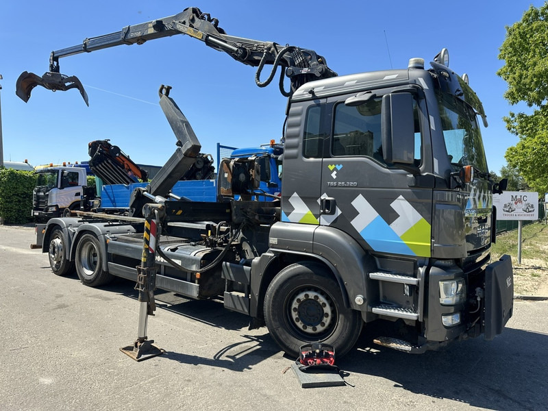 MAN TGS 26.320 6X2-4 BL EEV + CRANE EPSILON Q170Z95TR + GRABBER - LIFT/STEERING AXLE - *266.000km* - NL TRUCK - Hákový nosič kontejnerů, Auto s hydraulickou rukou: obrázek 1 MAN TGS 26.320 6X2-4 BL EEV + CRANE EPSILON Q170Z95TR + GRABBER - LIFT/STEERING AXLE - *266.000km* - NL TRUCK - Hákový nosič kontejnerů, Auto s hydraulickou rukou: obrázek 1