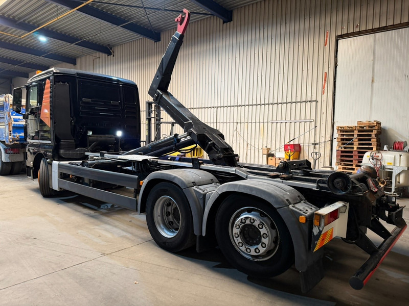 MAN TGX 26.400 6X2 + HOOKLIFT PALIFT 20T - LIFT + STEERING AXLE - EURO 5 - SLEEPERCAB - BE TRUCK - Hákový nosič kontejnerů: obrázek 5 MAN TGX 26.400 6X2 + HOOKLIFT PALIFT 20T - LIFT + STEERING AXLE - EURO 5 - SLEEPERCAB - BE TRUCK - Hákový nosič kontejnerů: obrázek 5