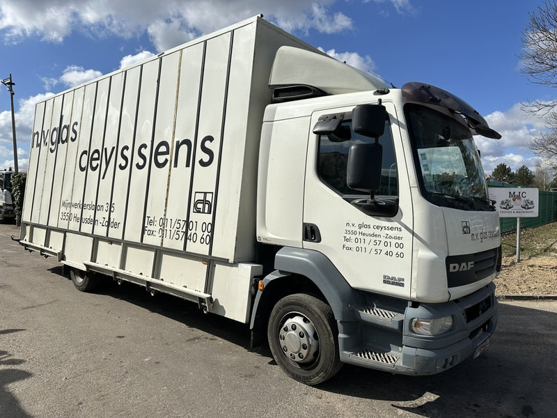 DAF LF 55.250 12T - GLASTRANSPORT / GLASRESTEEL - AIR SUSPENSION - EURO 4 - BELGIAN REGISTRATION - Nákladní auto: obrázek 1 DAF LF 55.250 12T - GLASTRANSPORT / GLASRESTEEL - AIR SUSPENSION - EURO 4 - BELGIAN REGISTRATION - Nákladní auto: obrázek 1