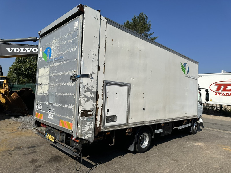 Renault MIDLUM 180 DCI 10T - CLOSED BOX 6.5m x 2.47m x 2.52m - E3 - AIR SUSPENSION - MANUAL - FR TRUCK - Skříňový nákladní auto: obrázek 5 Renault MIDLUM 180 DCI 10T - CLOSED BOX 6.5m x 2.47m x 2.52m - E3 - AIR SUSPENSION - MANUAL - FR TRUCK - Skříňový nákladní auto: obrázek 5