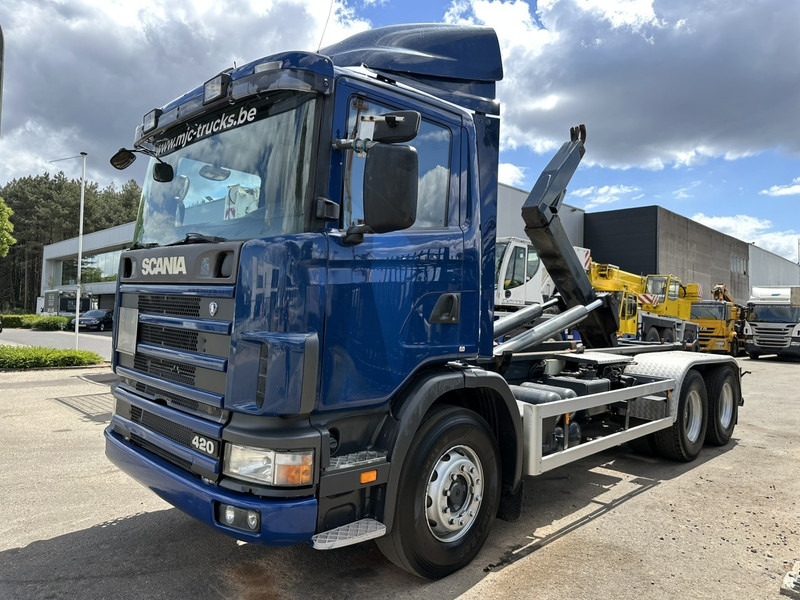 Scania 124L-420 6x2 HOOKLIFT VDL 20T - STEEL SPRING / BALLESTAS / BLATT - MANUAL - MECHANICAL PUMP - 10 TIRES DOUBLE WHEELS - Hákový nosič kontejnerů: obrázek 3 Scania 124L-420 6x2 HOOKLIFT VDL 20T - STEEL SPRING / BALLESTAS / BLATT - MANUAL - MECHANICAL PUMP - 10 TIRES DOUBLE WHEELS - Hákový nosič kontejnerů: obrázek 3