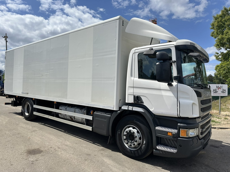 Scania P320 RETARDER - CLOSED BOX 8m25 x 2m47 x 2m30 - TAILLIFT 2000kg - EURO 6 - GOOD CONDITION - Skříňový nákladní auto: obrázek 1 Scania P320 RETARDER - CLOSED BOX 8m25 x 2m47 x 2m30 - TAILLIFT 2000kg - EURO 6 - GOOD CONDITION - Skříňový nákladní auto: obrázek 1