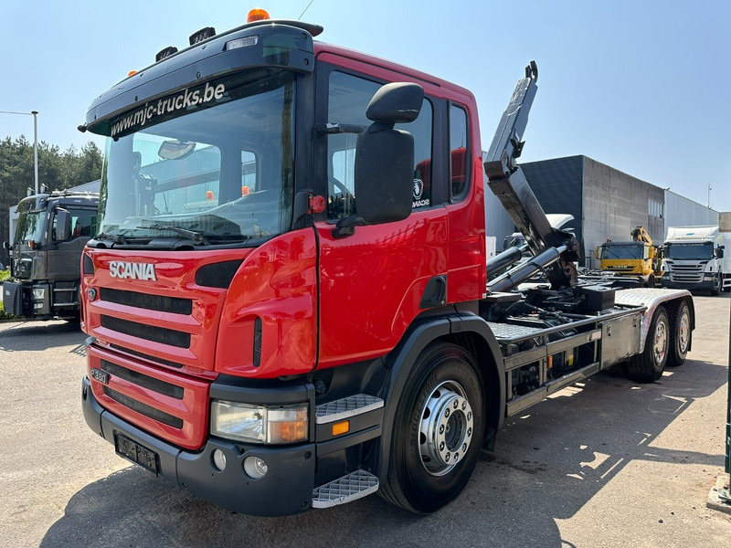 Scania P380 6x4 HOOKLIFT HIAB 25T - 6100mm - A/C - CAMERA - E4 - AIR SUSPENSION - BE TRUCK - Hákový nosič kontejnerů: obrázek 3 Scania P380 6x4 HOOKLIFT HIAB 25T - 6100mm - A/C - CAMERA - E4 - AIR SUSPENSION - BE TRUCK - Hákový nosič kontejnerů: obrázek 3
