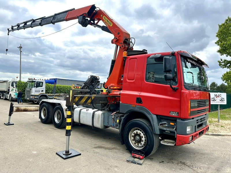 DAF 85 CF 430 6x4 TRACTOR + CRANE PK 32.000 F (7x) + WINCH - EURO 2 - MANUAL ZF - HUB REDUCTION / STEEL SPRING - BE TRUCK - Tahač: obrázek 2 DAF 85 CF 430 6x4 TRACTOR + CRANE PK 32.000 F (7x) + WINCH - EURO 2 - MANUAL ZF - HUB REDUCTION / STEEL SPRING - BE TRUCK - Tahač: obrázek 2