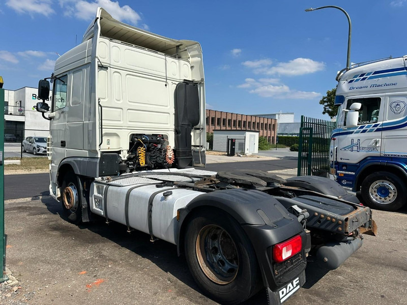 DAF XF 460 RETARDER + PTO HYDR - MX 13L - 460HP - SPACECAB - A/C - FRIGO - SPOILERS - EURO 6 - BE TRUCK - Tahač: obrázek 5 DAF XF 460 RETARDER + PTO HYDR - MX 13L - 460HP - SPACECAB - A/C - FRIGO - SPOILERS - EURO 6 - BE TRUCK - Tahač: obrázek 5